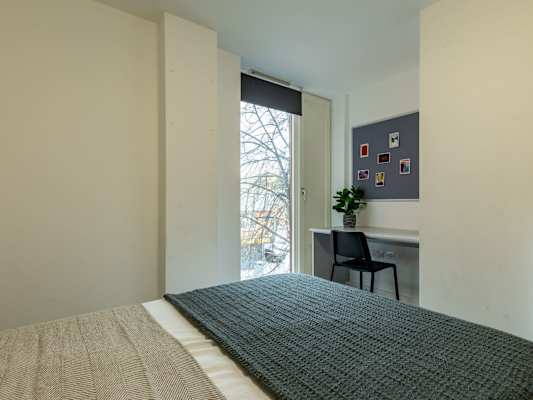 2 Bed Apartment En Suite room type